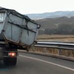Consecuencias de no colocar bien la carga en un vehículo