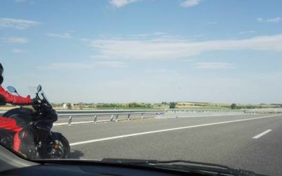 Distancia lateral de seguridad de motocicleta, imagen