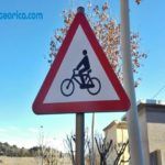 P22b peligro por ciclistas
