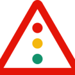 Señal P3 peligro semáforos