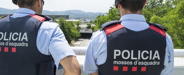 La vigilancia de la circulación en España mossos de esquadra policia autonomica