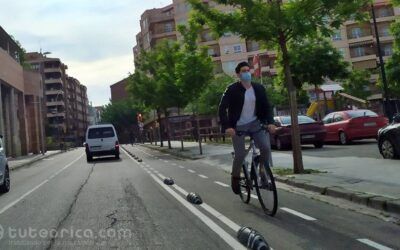 Ciclista sin casco minivideo
