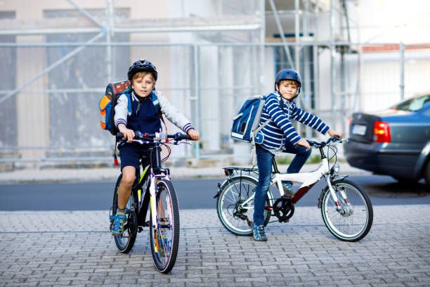 Menores ciclistas
