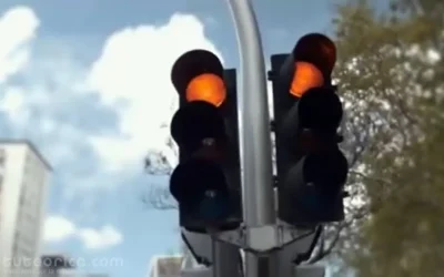 Semáforo para peatones en rojo, minivideo